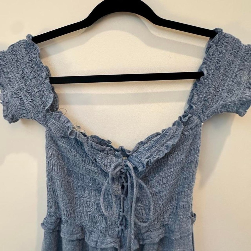 New! Wide Legged XS American Eagle chambray blue romper smocked bodice and tie